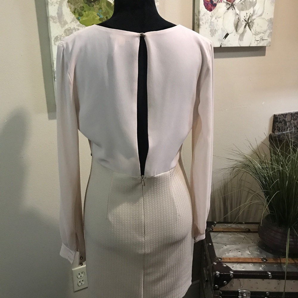 Dress - Picture 4 of 6